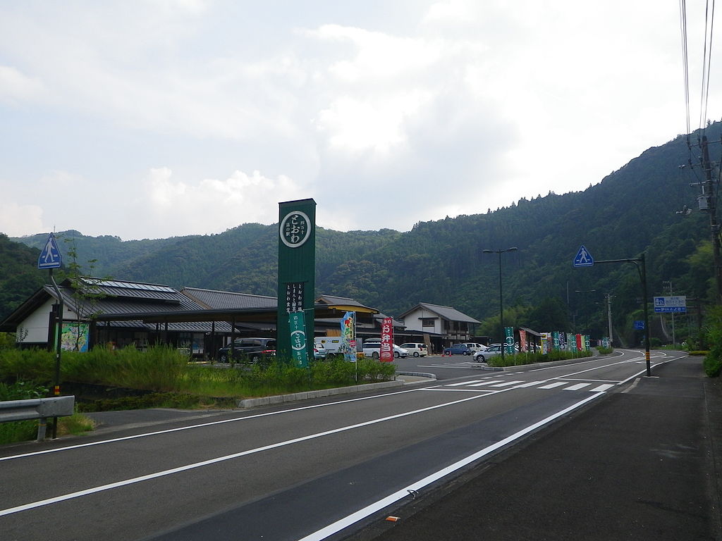 道の駅「四万十とおわ」の口コミや評判