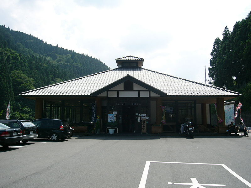 道の駅「万葉の里」の口コミや評判