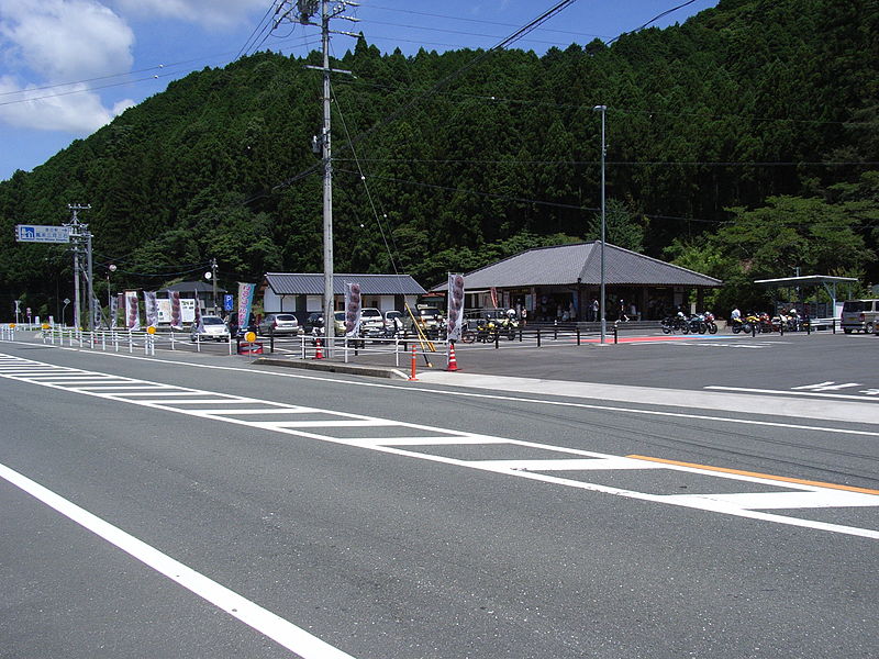 道の駅「鳳来三河三石」