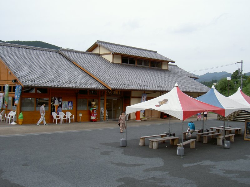 道の駅「どんぐりの里　いなぶ」