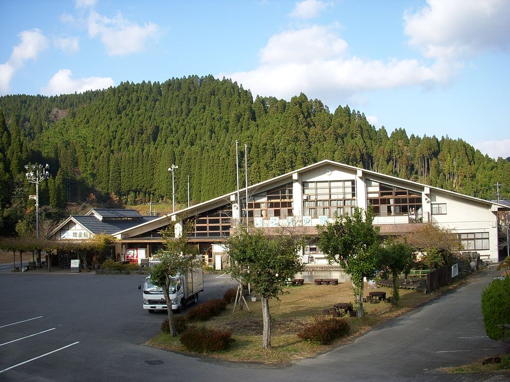 道の駅「せせらぎ郷かみつえ」